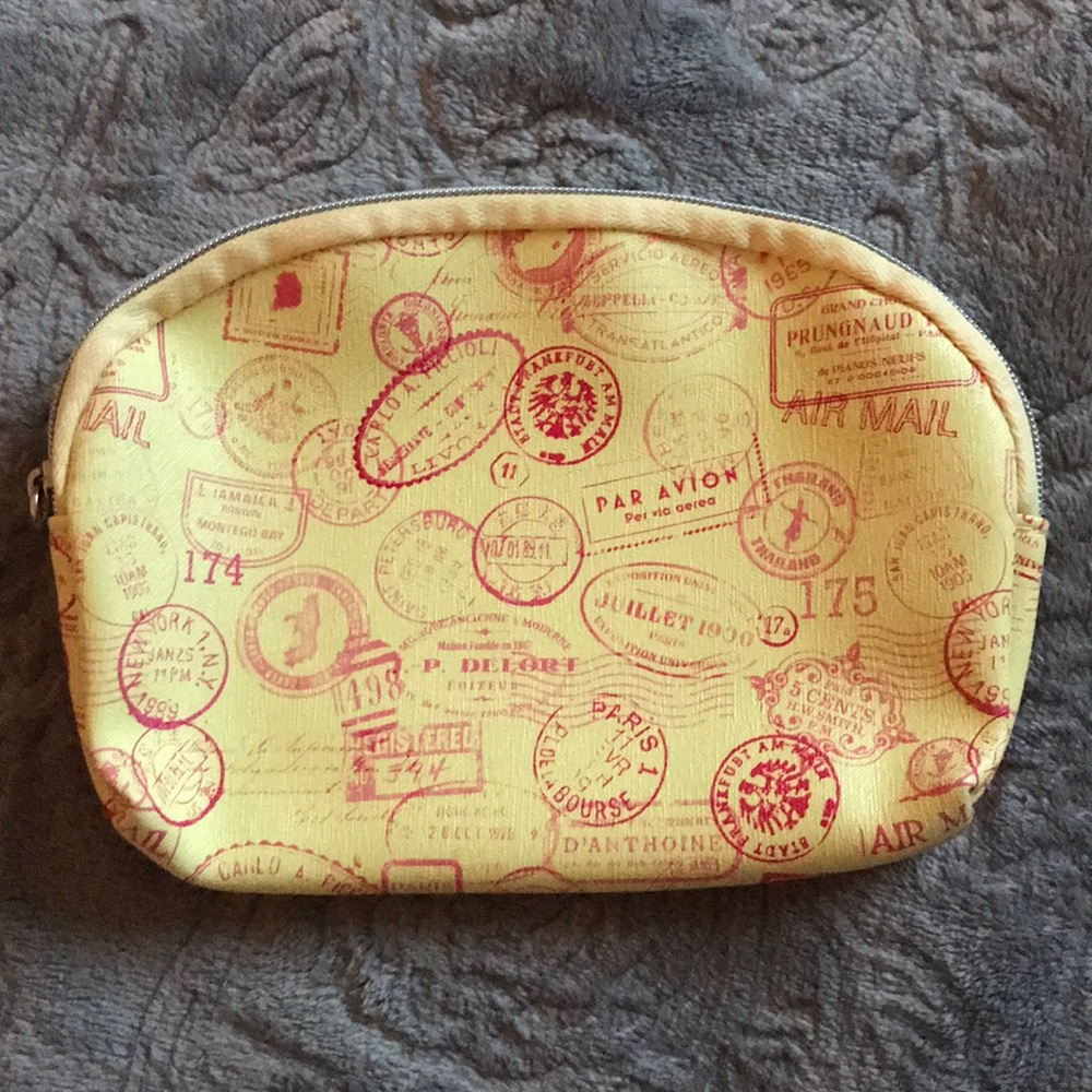 Cometic cute travel bag